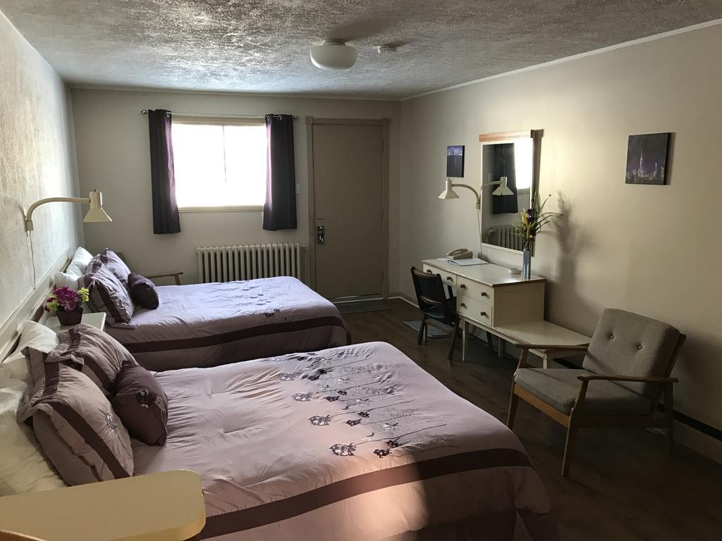 Motel Belle Riviere Saint-Jean-sur-Richelieu Extérieur photo