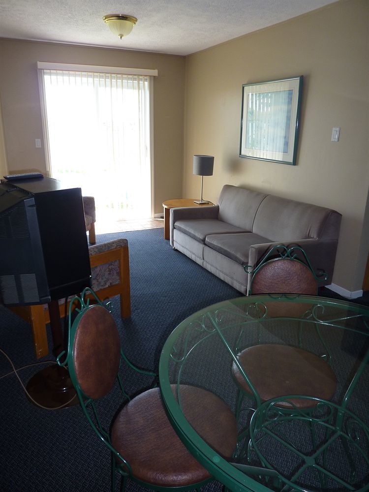 Motel Belle Riviere Saint-Jean-sur-Richelieu Extérieur photo