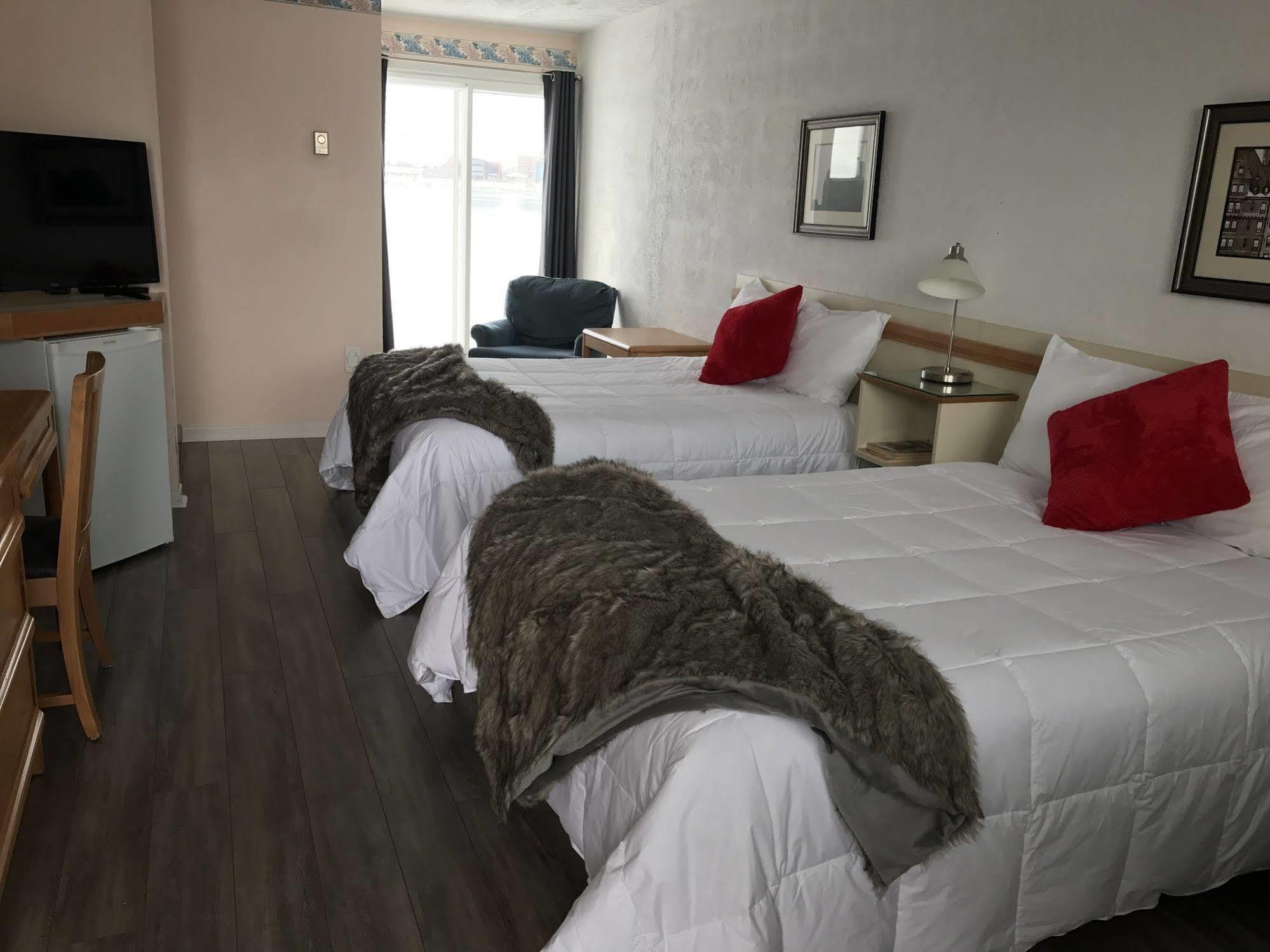 Motel Belle Riviere Saint-Jean-sur-Richelieu Extérieur photo