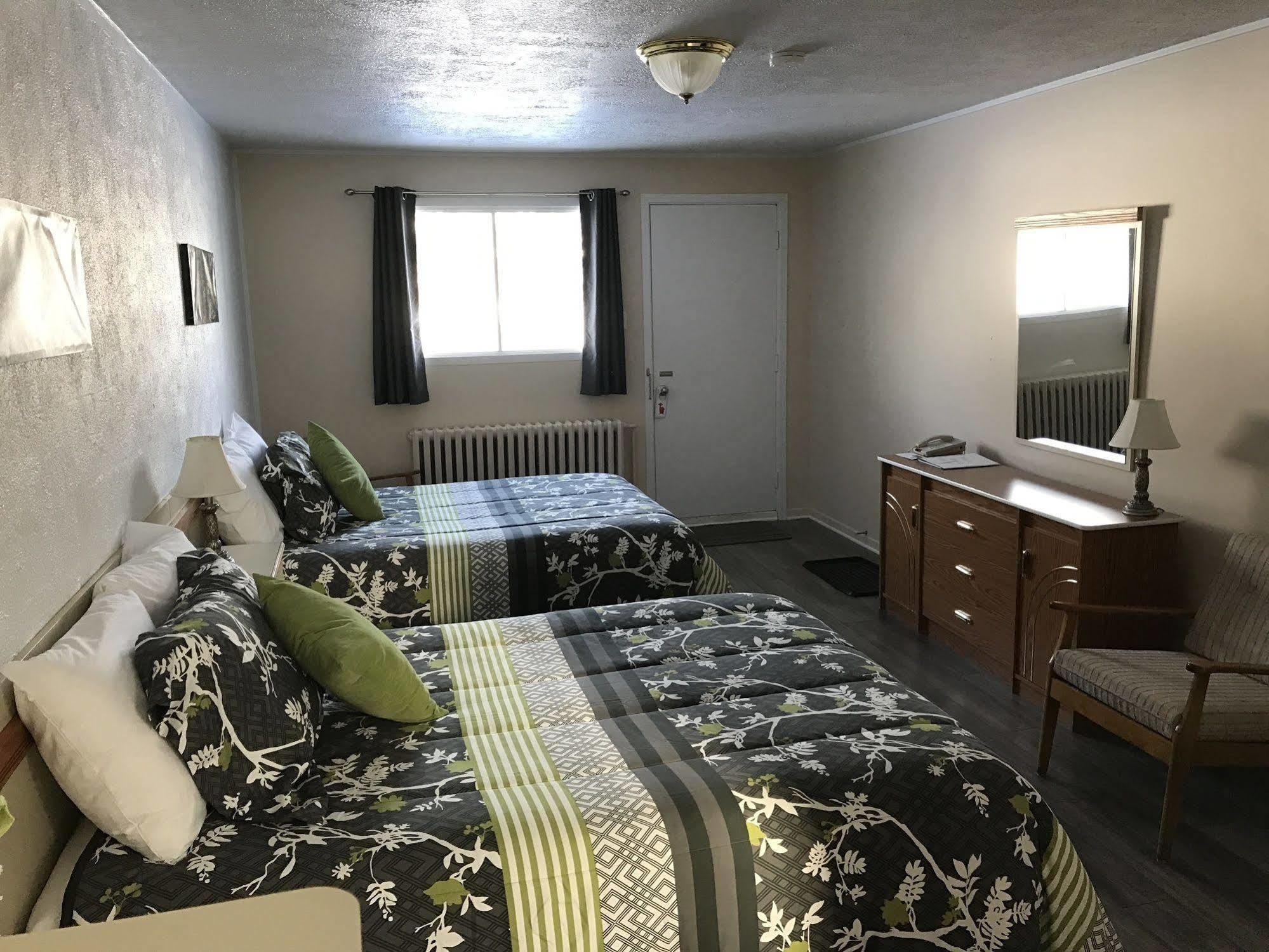 Motel Belle Riviere Saint-Jean-sur-Richelieu Extérieur photo
